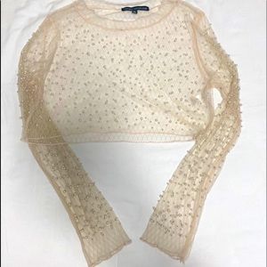 Naked wardrobe Crop top in cream color with pearls